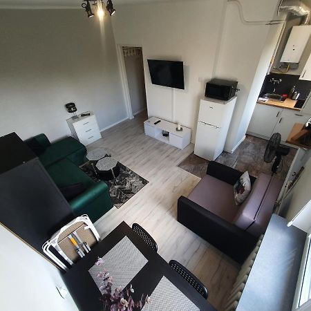 Forest House Dębica Extérieur photo